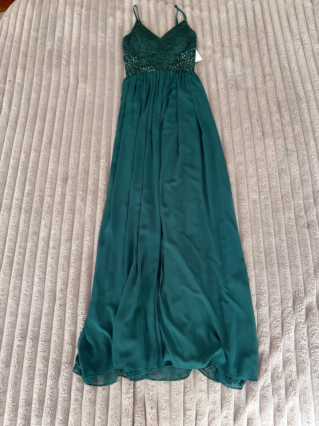 City Triangles Emerald Green Bridesmaid Dress NWT Size 1